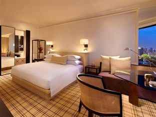 アナンタラ サイアム バンコク ホテルと同グレードのホテル3