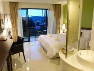 Quip Design Phuket Hotelと同グレードのホテル3