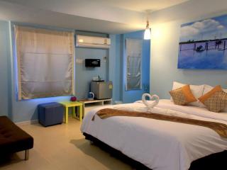 The Fong Krabi Resortと同グレードのホテル3