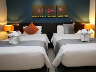 The Fong Krabi Resortと同グレードのホテル4