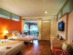 The Fong Krabi Resortと同グレードのホテル1