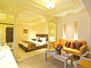 InterContinental Pattaya Resort周辺のホテル2