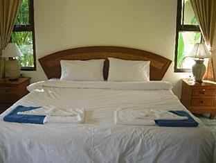 アンダマニア ビーチ リゾート カオラックと同グレードのホテル2